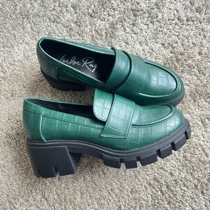 New without tags. London Rag Women's Chunky Green Loafers